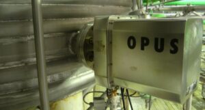 超聲波粒徑分析儀架設於反應桶槽槽壁